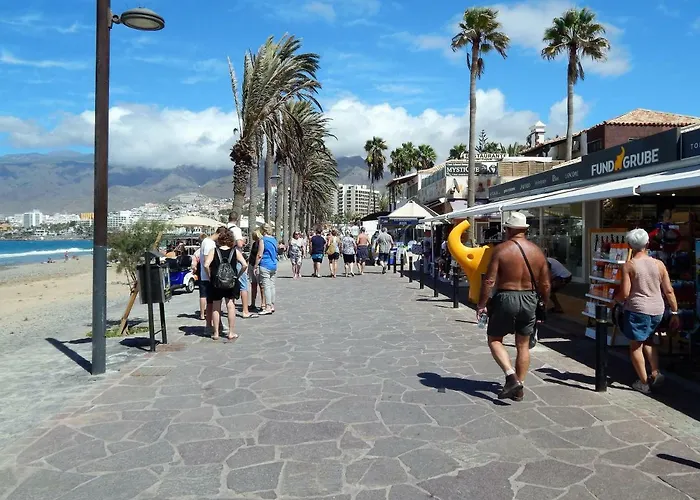 Beautiful Beachfront Apartament Playa de las Americas (Tenerife)