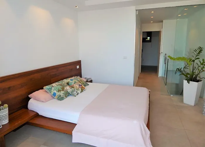 Beautiful Beachfront