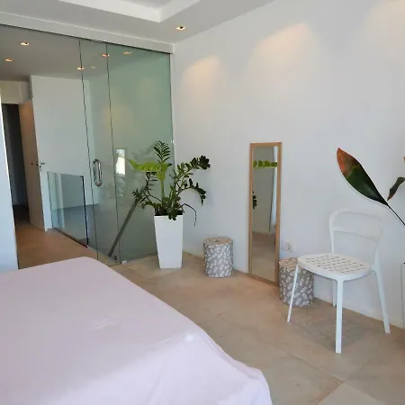 Beautiful Beachfront *